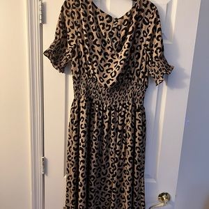 Kate spade graphic leopard puff sleeve dress.